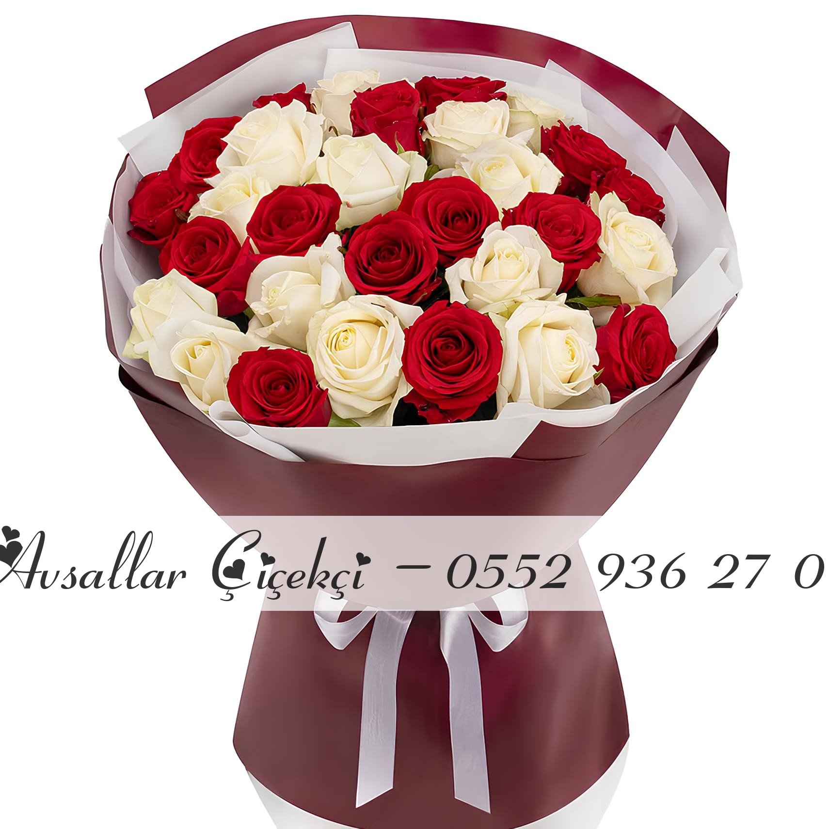 13 Beyaz 12 Kırmızı Gül Buketi